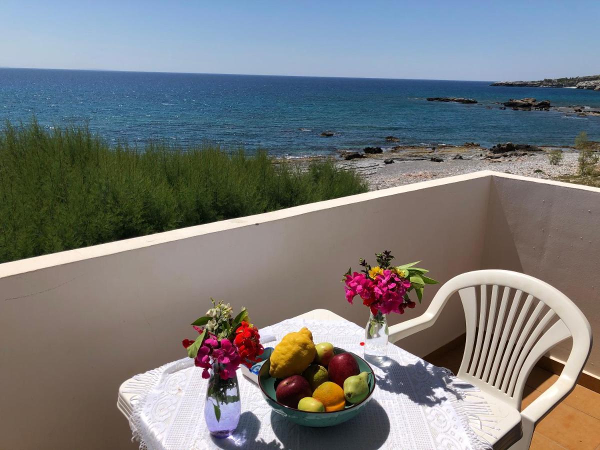Taverna Akrogiali Loutro Dış mekan fotoğraf