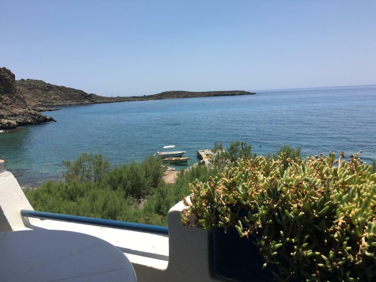 Taverna Akrogiali Loutro Dış mekan fotoğraf