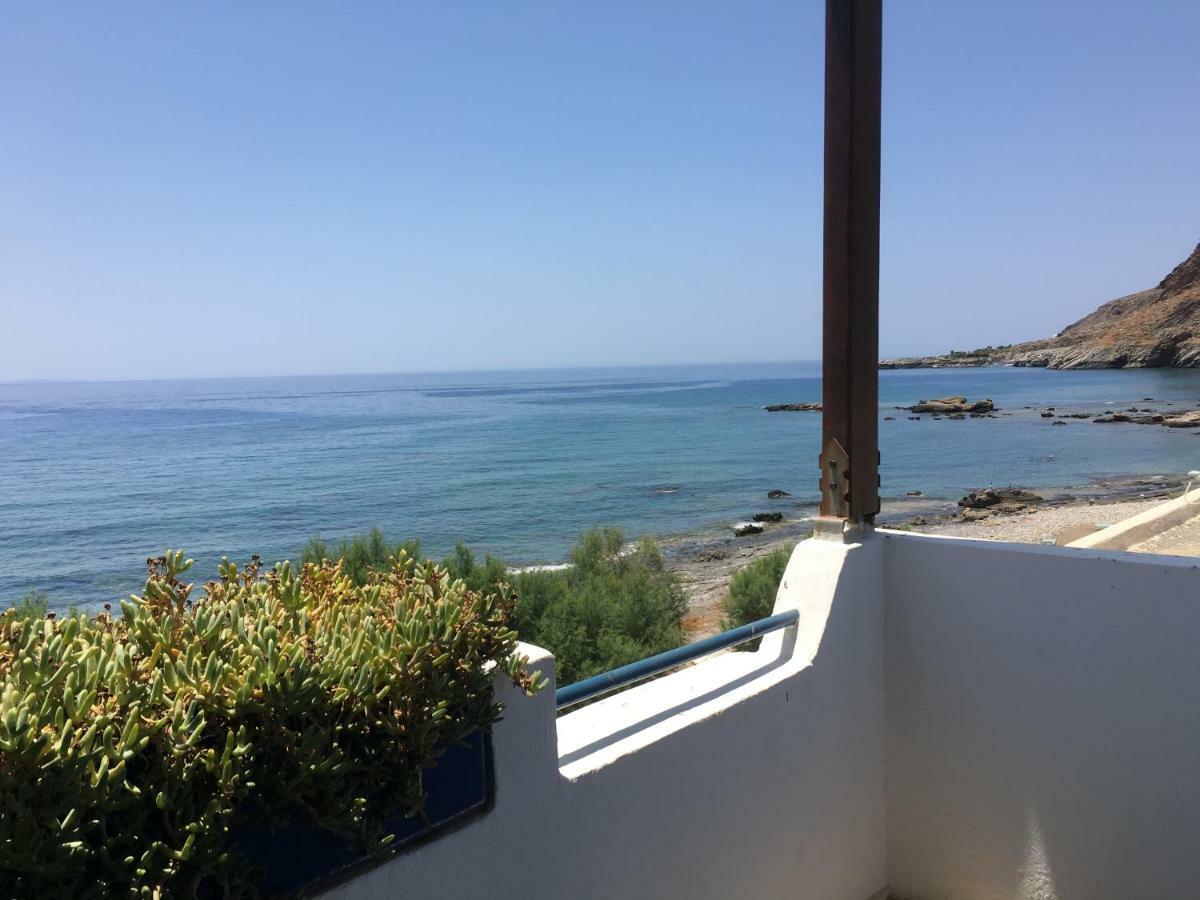 Taverna Akrogiali Loutro Dış mekan fotoğraf