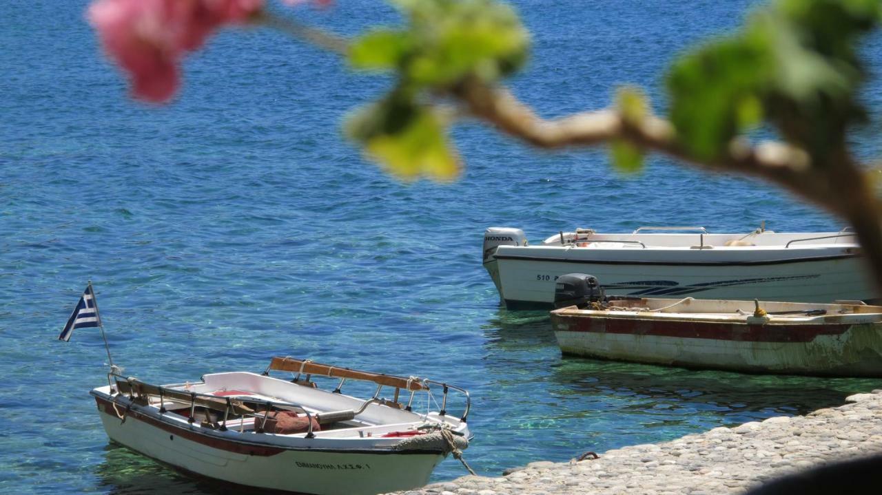 Taverna Akrogiali Loutro Dış mekan fotoğraf